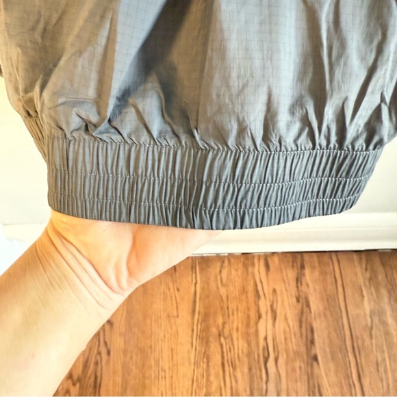 Adidas Men’s Innovation Grid Windbreaker, Like New Condition! - Picture 8 of 11